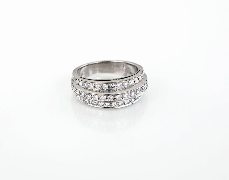 Anello a Fascia in Oro e Brillanti