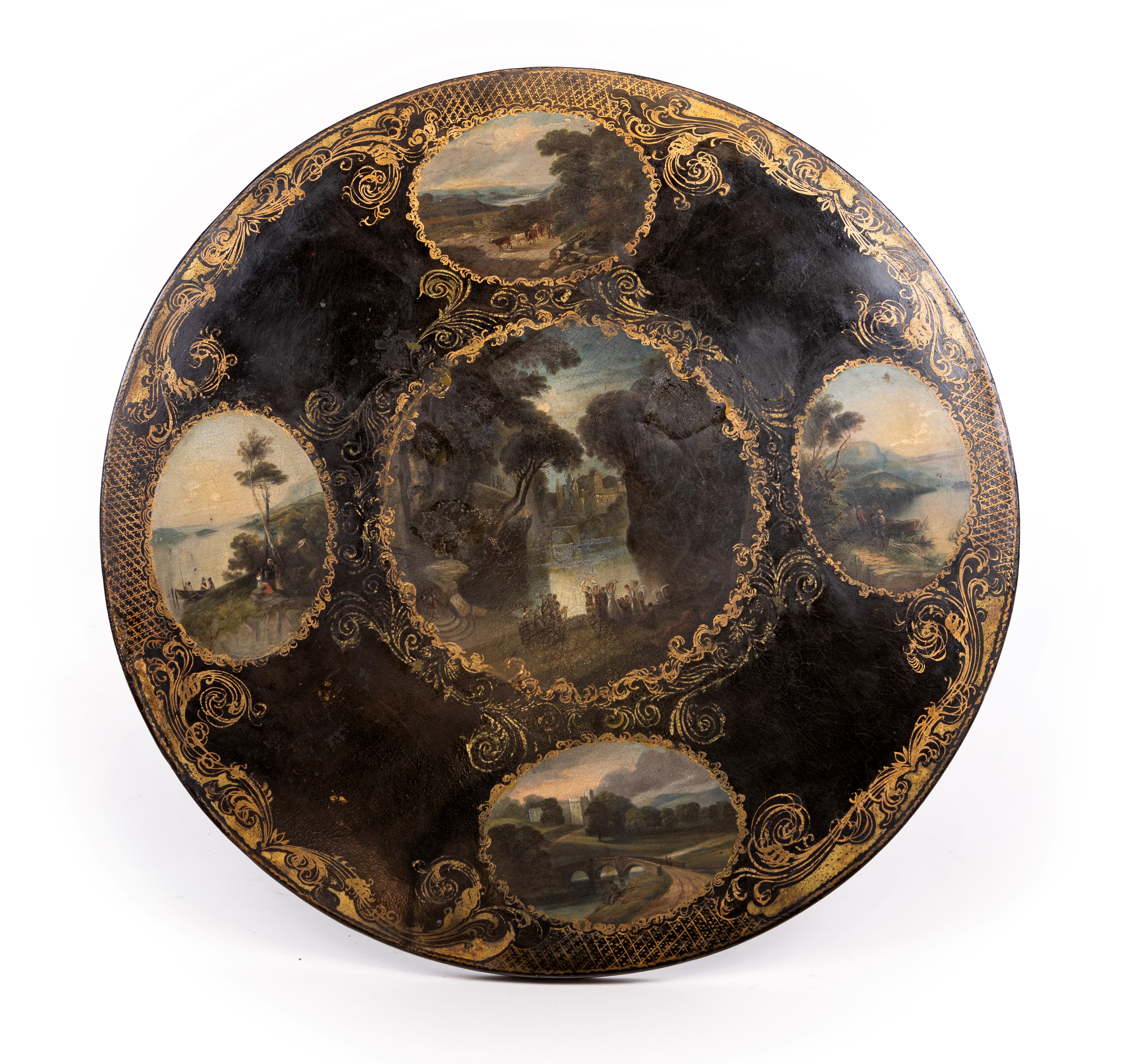 Tavolo Basso in Legno Laccato Nero con Arabeschi Dorati, Italia Meridionale, Seconda Metà del XIX...