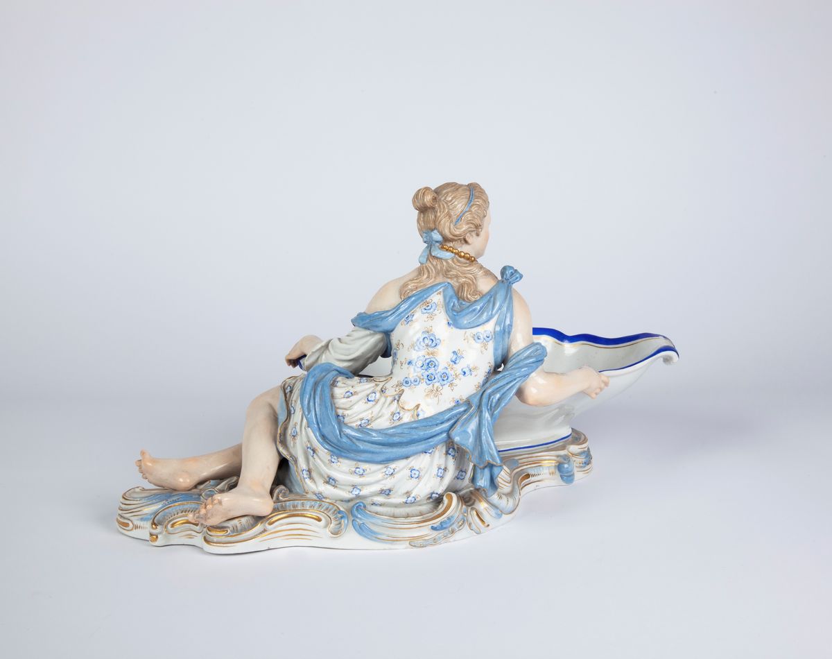 Coppia di Grandi Saliere da Tavola in Porcellana Policroma, Meissen, XIX Secolo