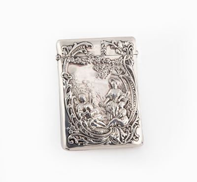 Porta Biglietti da Tasca in Argento Sbalzato, Londra 1901, Argentiere William Comyns & Sons