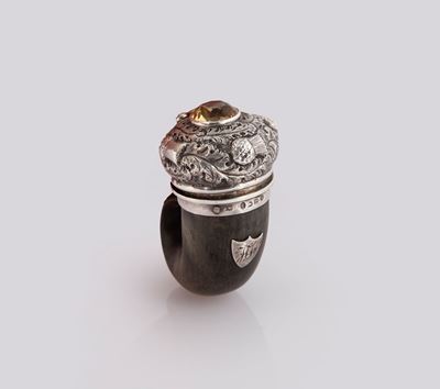 Snuff Mull in Corno di Capra Piegato a Fuoco e Argento, Chester 1886, Argentiere Non Interamente ...