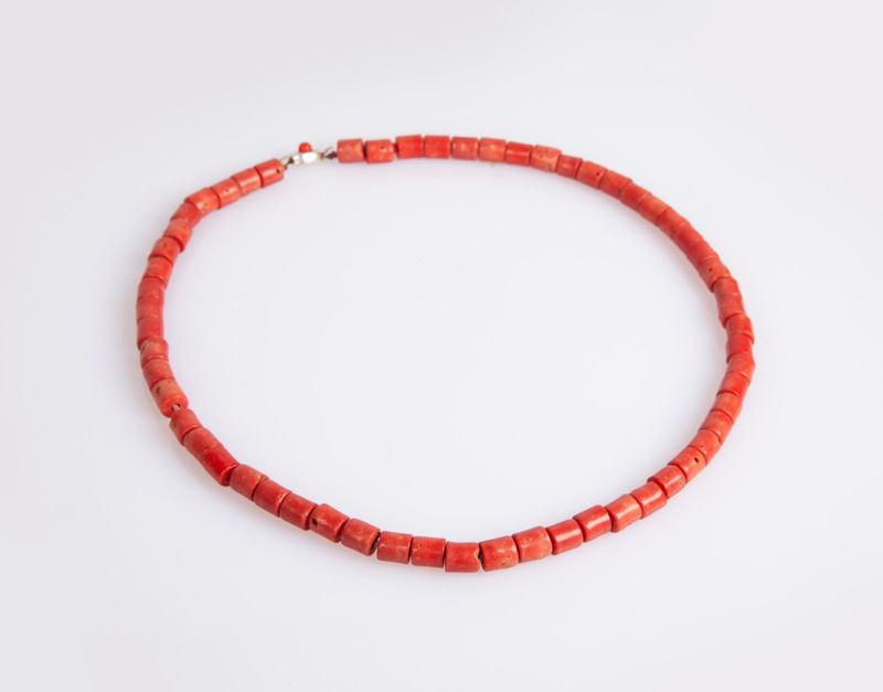 Collana in Corallo Bambù a Barilotti Lisci e Argento