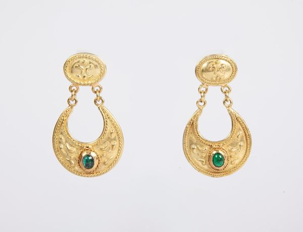 Orecchini in oro e tormalina cabochon
