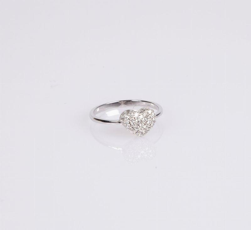 Anello a Cuore in Oro e Brillanti