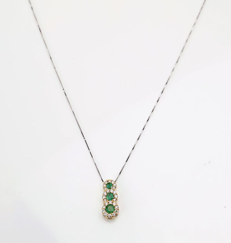 Pendente in Oro Smeraldi e Brillanti