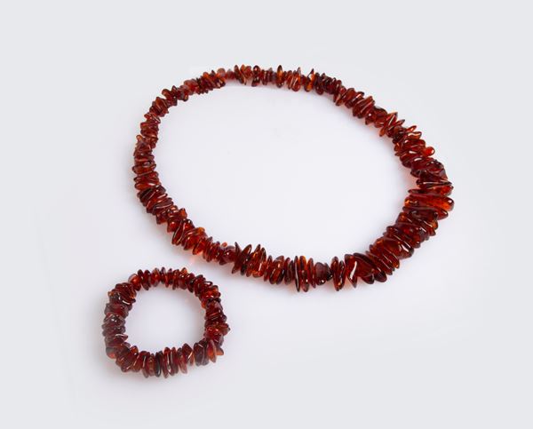 Parure collana e bracciale in ambra