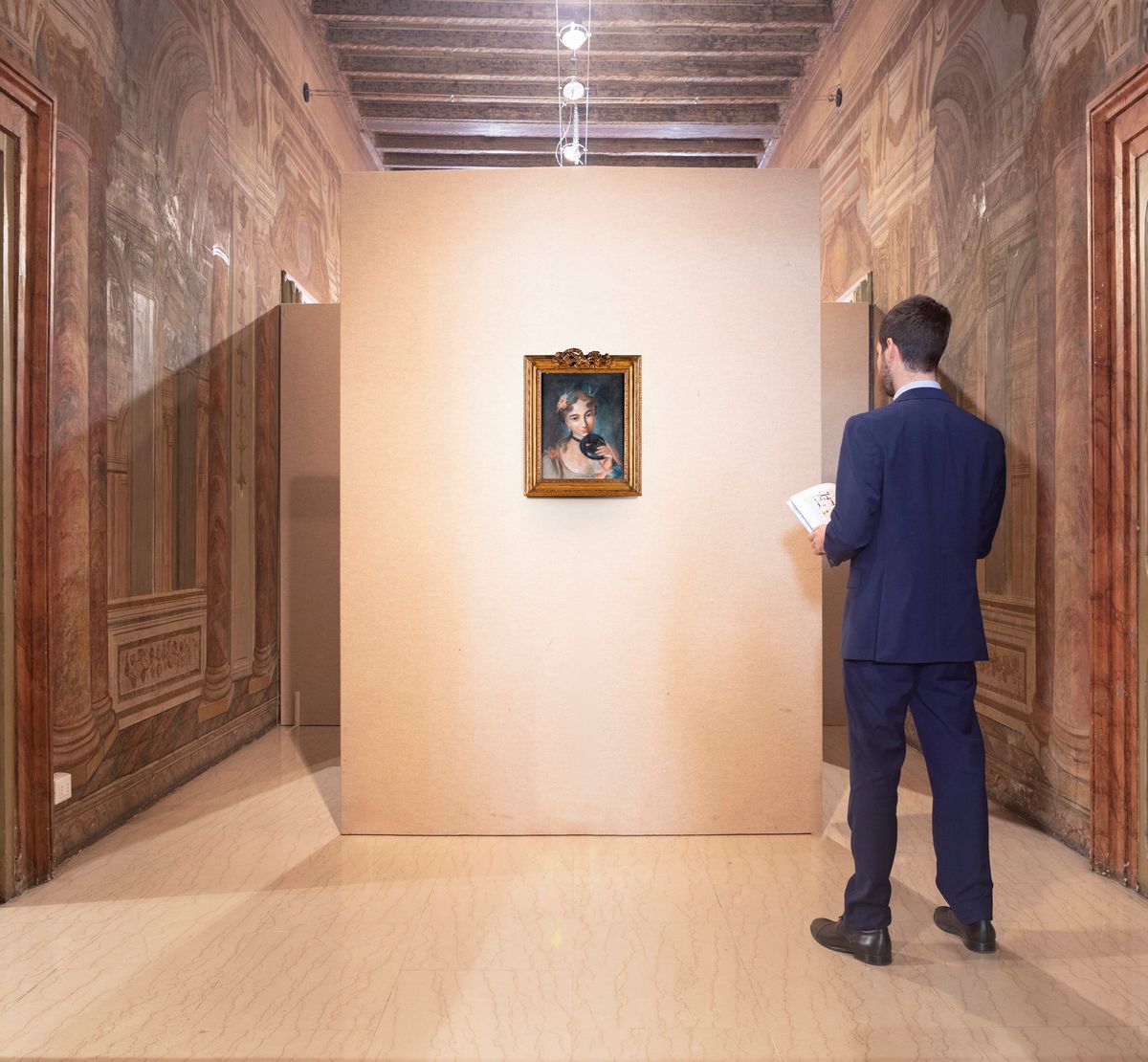Scuola Veneziana del XVIII Secolo - Ritratto di Dama