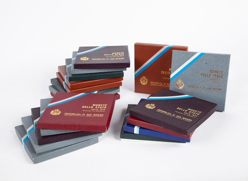 19 Serie Complete 1972-1980 San Marino