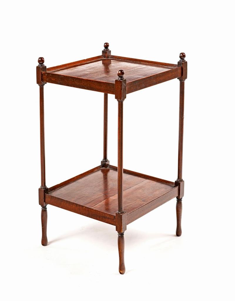 Tavolino Quadrangolare in Mogano