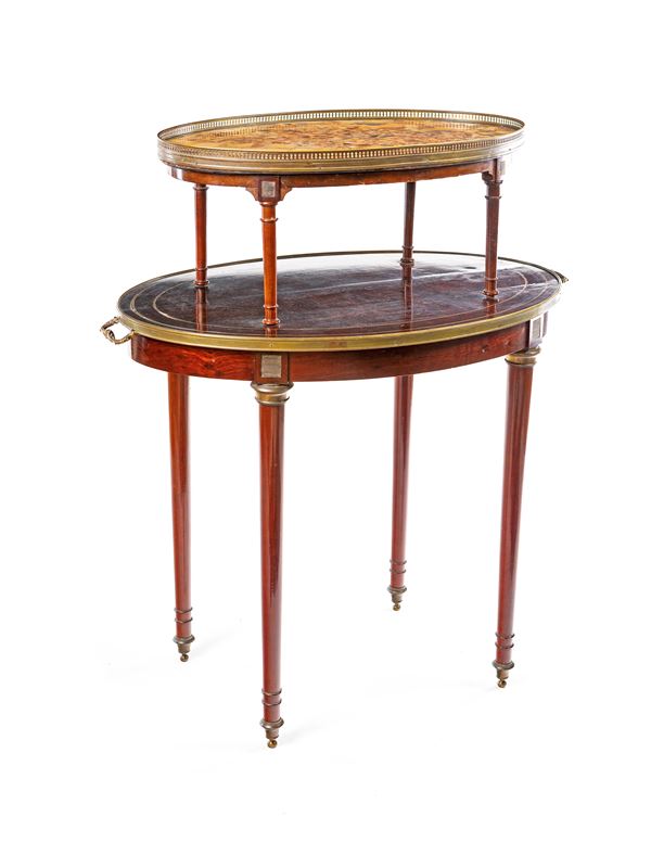 Tavolino in mogano, Francia, XIX secolo