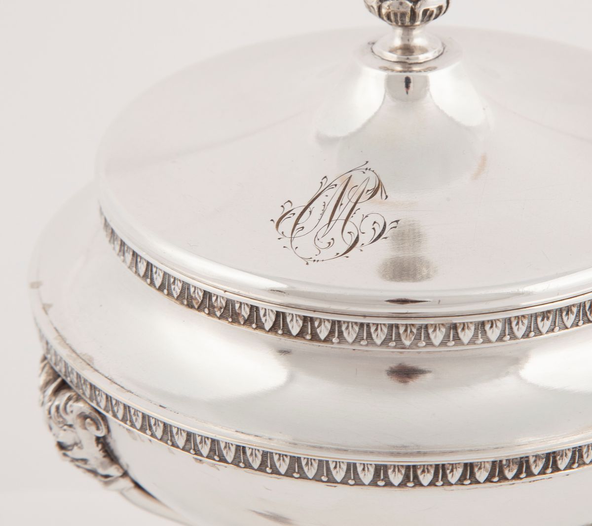 Zuccheriera in Argento con Coperchio, Austro-ungarico, 1830 - 1840, Argentiere F.p.