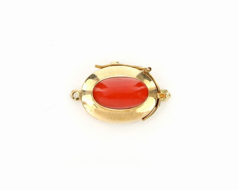 Fermezza in Oro e Corallo