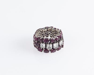 Anello a Fascia in Oro, Rubini e Diamanti Carré