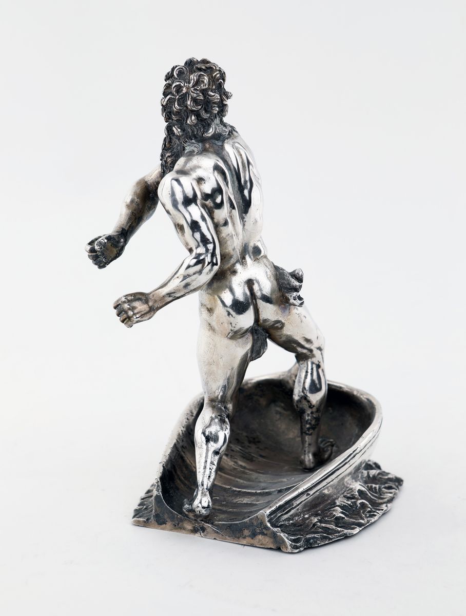 Scultura in Argento Raffigurante Caronte