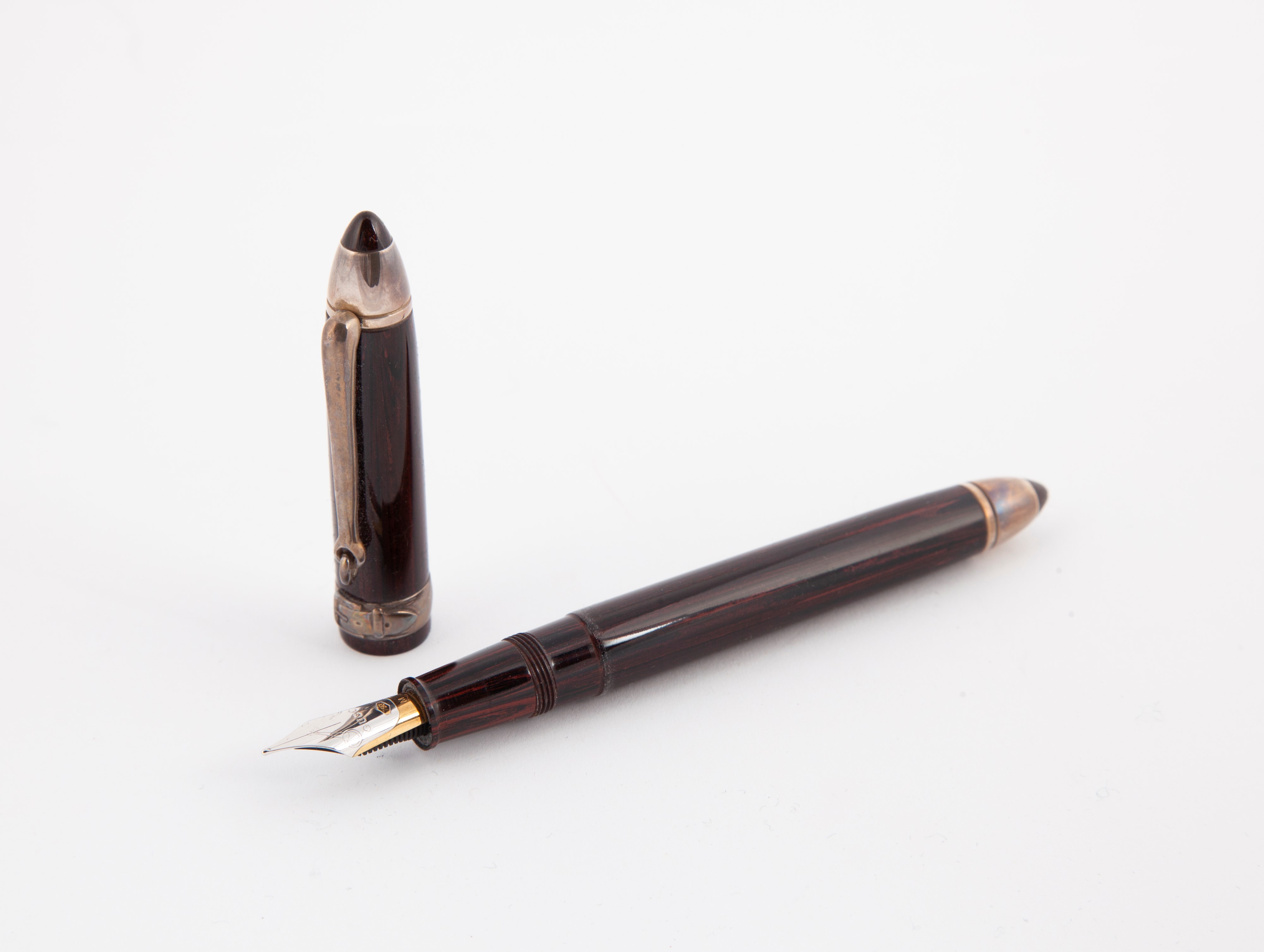 Gucci - Penna Stilografica in Legno con Dettagli in Argento 925/000