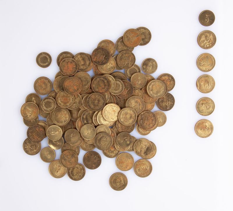 Lotto di 129 "spiele Munzen" (monete da Gioco) in Ottone e 2 Gettoni in Metallo