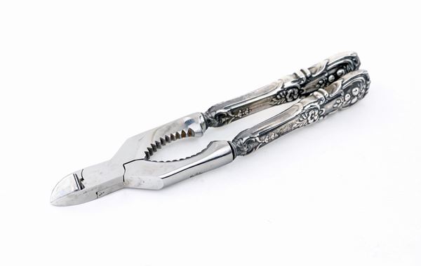 Pinza per crostacei in argento e acciaio