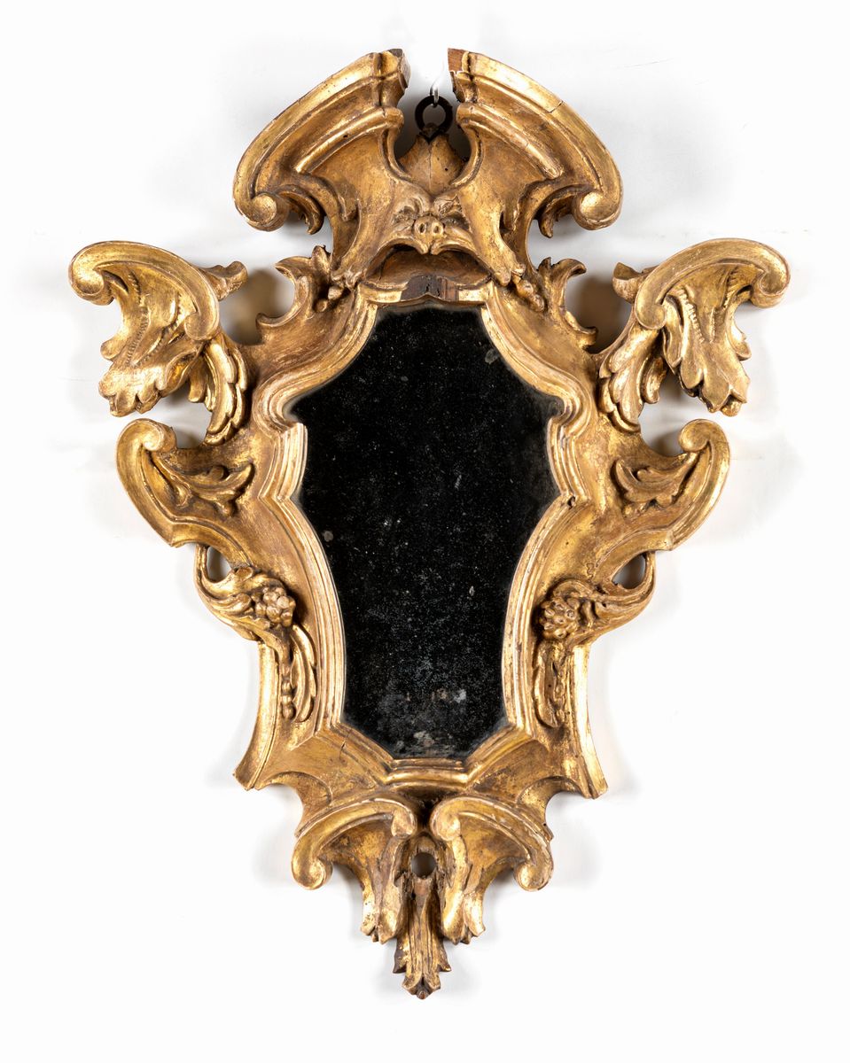Coppia di Piccole Specchiere in Legno Dorato, Roma, XVIII Secolo