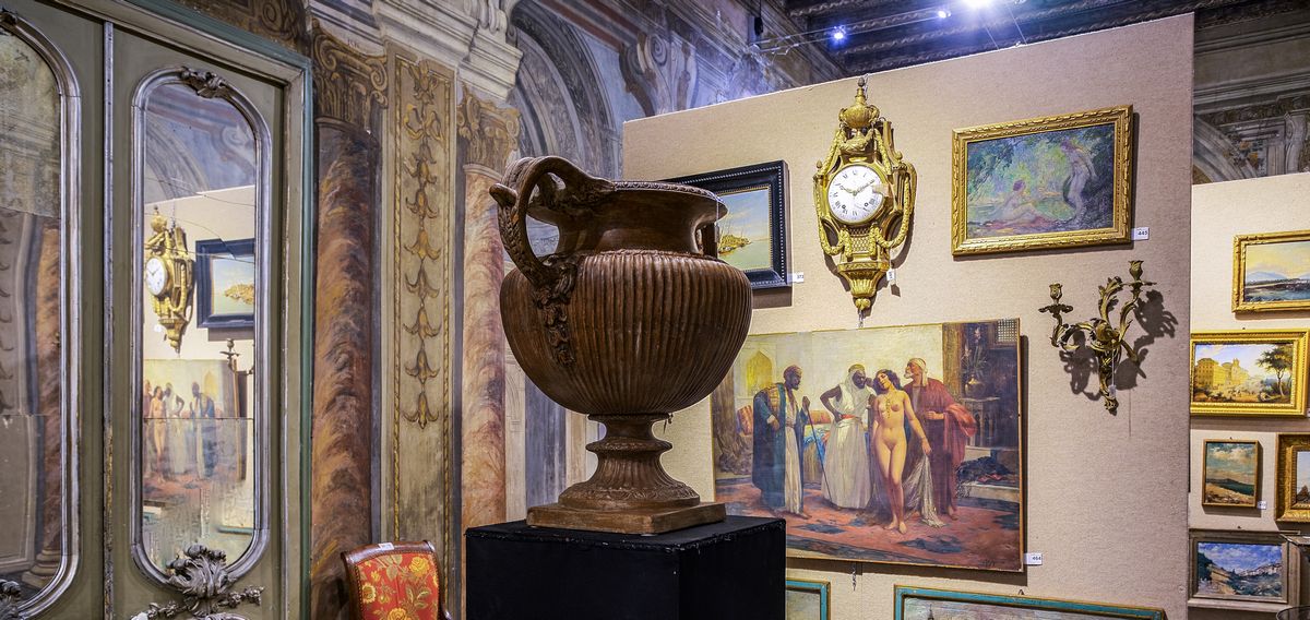 Grande Vaso Biansato in Terracotta, XIX Secolo