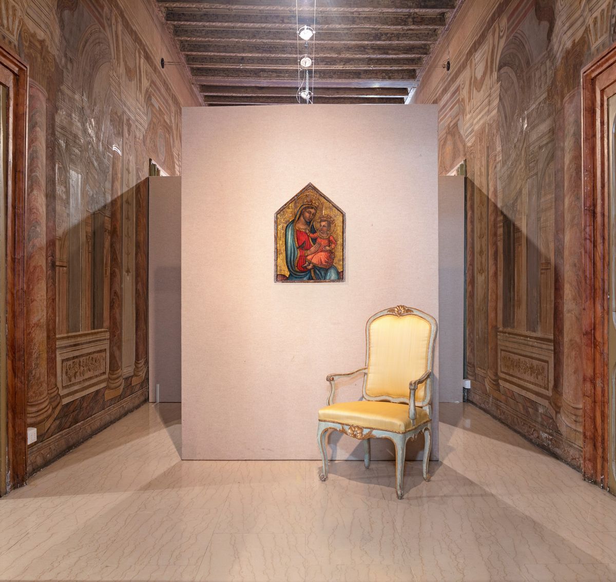 Scuola Toscana della Fine del XV Inizi del XVI Secolo - Madonna Col Bambino