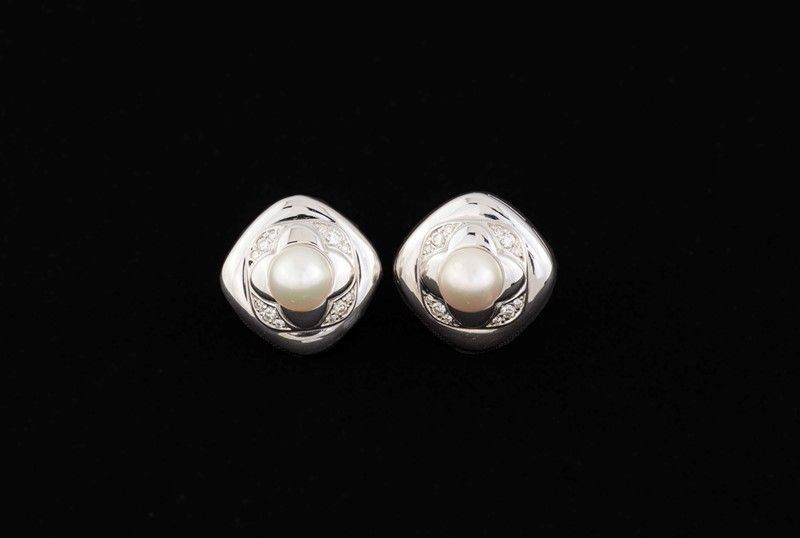 Bulgari, Orecchini in Oro Bianco