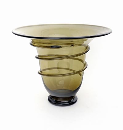 Vaso a Campana in Vetro Verde Oliva, Arte Vetraria Muranese