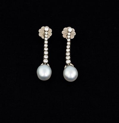 Orecchini in Platino , Diamanti e Perle