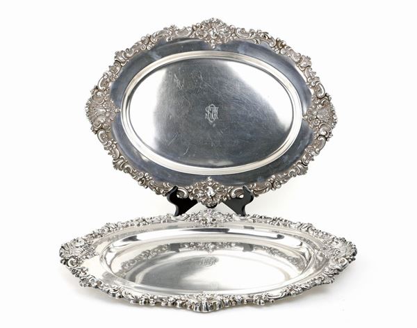 Coppia di vassoi ovali in argento sterling, argentiere Black, Starr & Frost, Stati Uniti 1874 - 1908