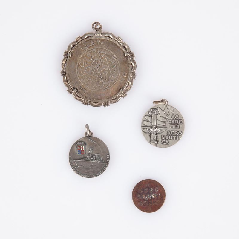 Lotto 2 Monete: 20 Piastre 1923 Fuad i Regno D'egitto, 1 Cent. Netherland East Indies 1839 W e 2 ...