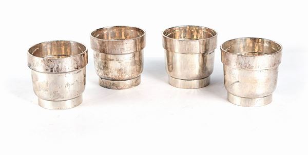 Quattro bicchieri in argento sterling, argentiere Brandimarte,