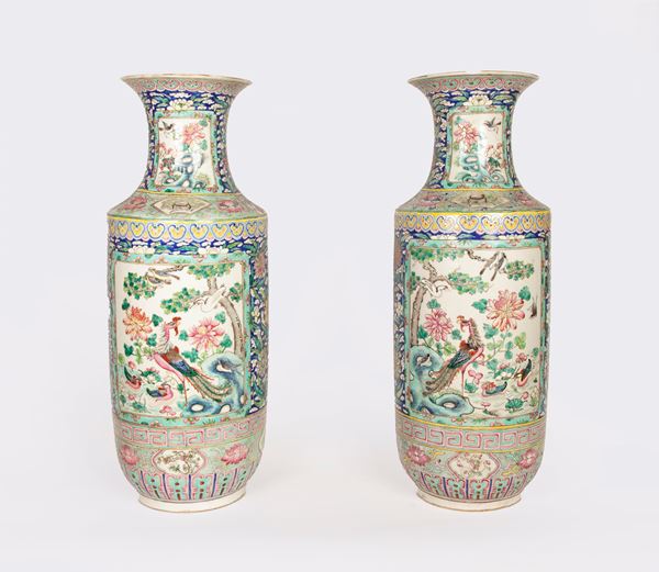 Coppia di vasi in porcellana, Cina, fine del XIX secolo
