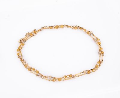 Collana in Metallo Dorato con Perle e Pietre
