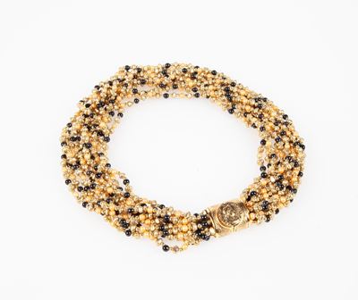 Collana a Undici Fili con Chiusura Tipo Moneta