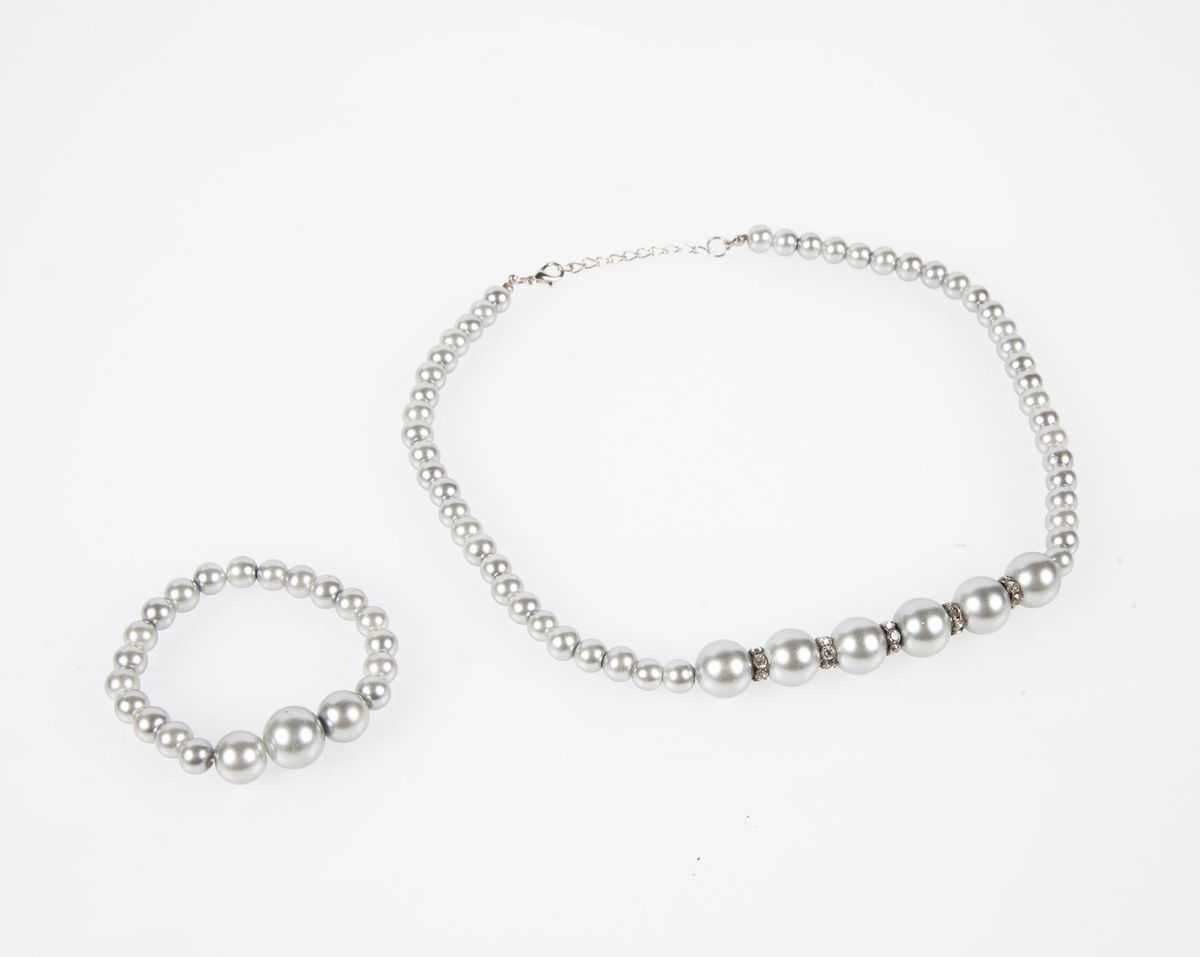Parure di Perle Bijou Grigie .