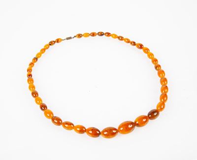 Collana in Ambra in Taglio Ovale