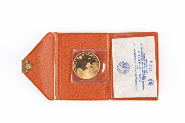 Medaglia commemorativa in oro 900/000 Allunaggio Apollo 11 1969