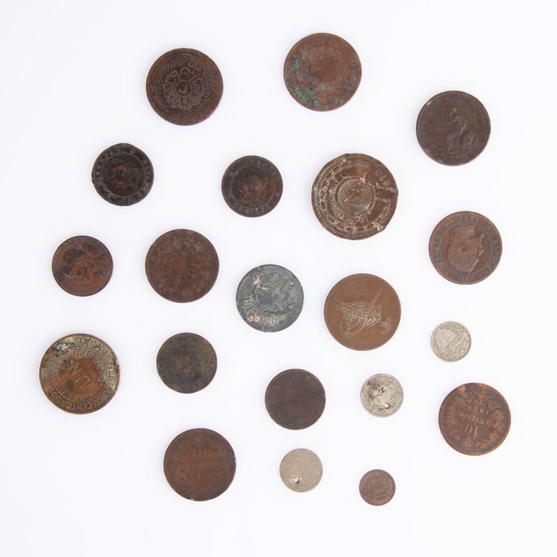 Lotto di 20 Monete Italiane e Straniere XIX e XX Secolo: 10 Centesimi 1866 Strasburgo e Napoli Vi...