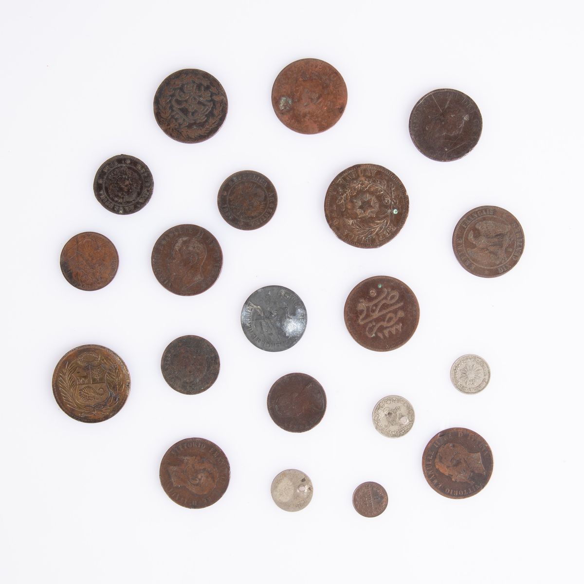 Lotto di 20 Monete Italiane e Straniere XIX e XX Secolo: 10 Centesimi 1866 Strasburgo e Napoli Vi...