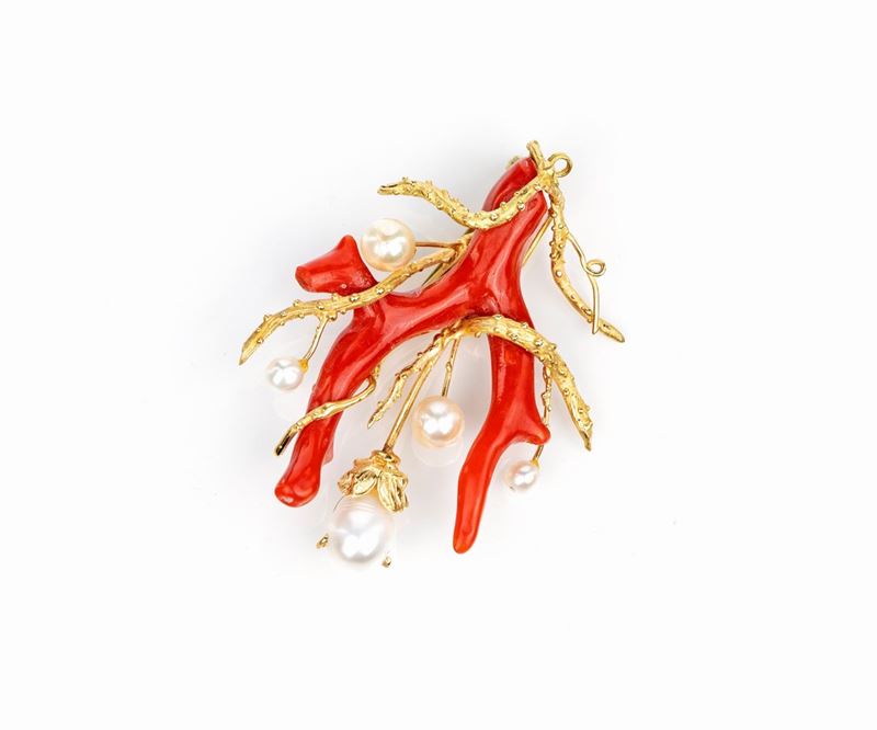 Spilla in Oro, Corallo e Perle
