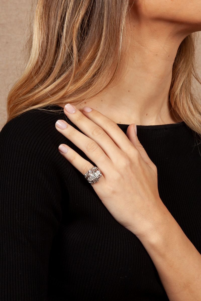 Anello Chevalier in Oro con Brillante Solitario