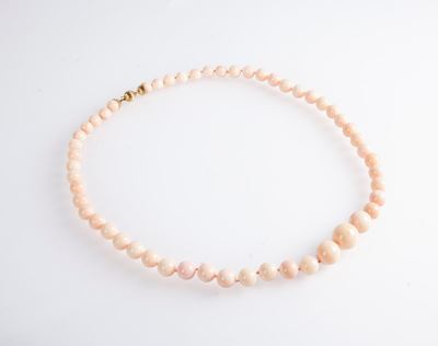 Collana di Corallo Rosa a Sfere e Oro