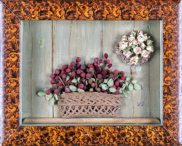 Vittoria Griffoni - Cesto di fragole e bouquet di rose