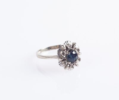 Anello in Oro Zaffiro e Diamanti