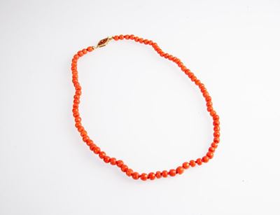Collana in Corallo ,oro e Smalto