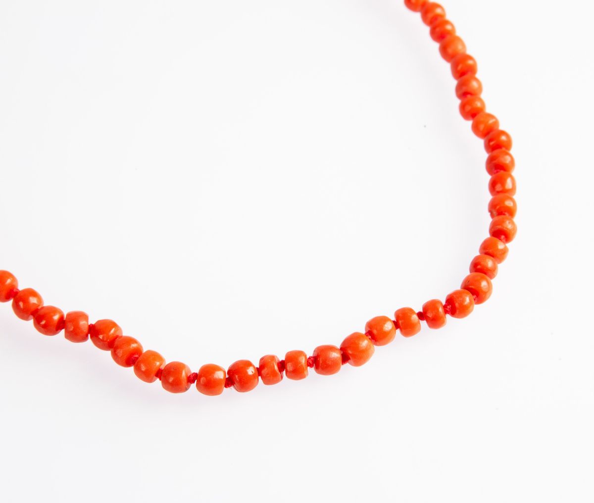 Collana in Corallo ,oro e Smalto