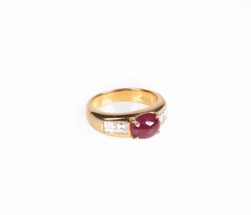 Anello in Oro, Rubino e Diamanti