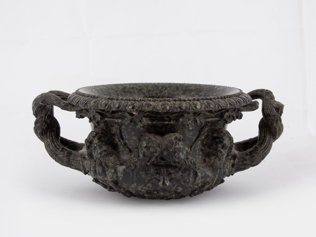 Riproduzione del Vaso di Warwick in Marmo Verde, XIX Secolo