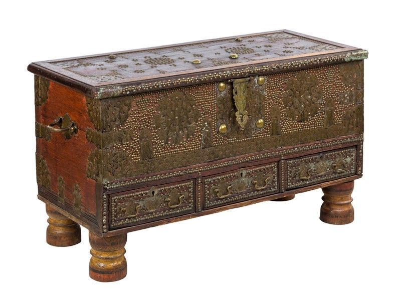 Cassapanca Orientale in Legno