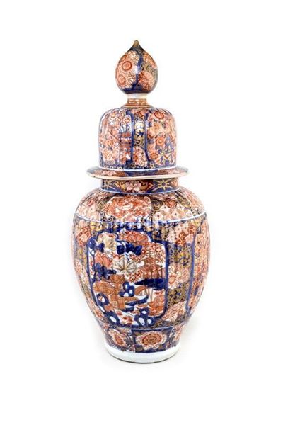 Coppia di Vasi Imari