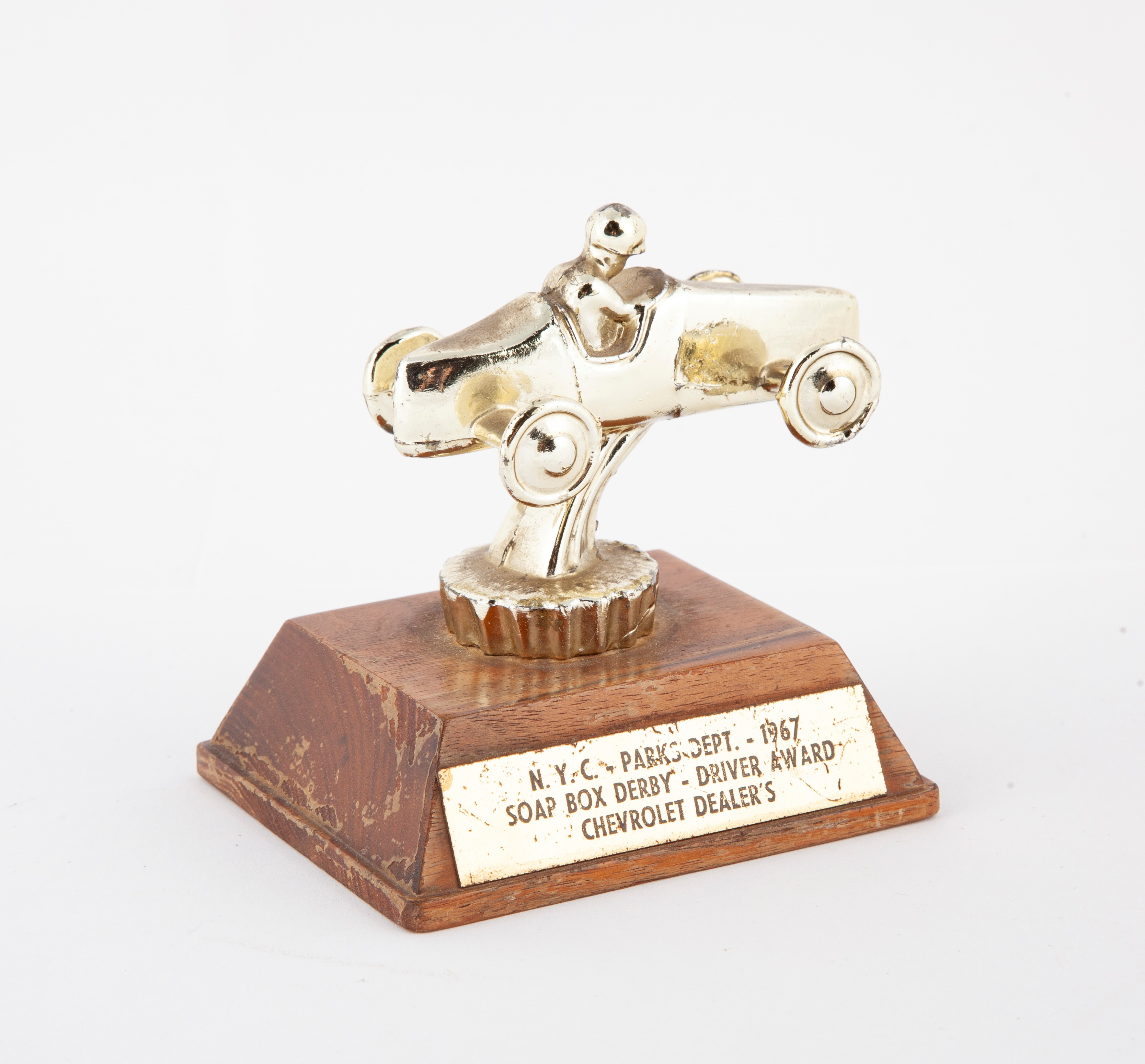 Trofeo Chevrolet Dealer's 1967 (n.y.C. Parks Dept. 1967 Soap Box Derby - Driver Award Chevrolet D...